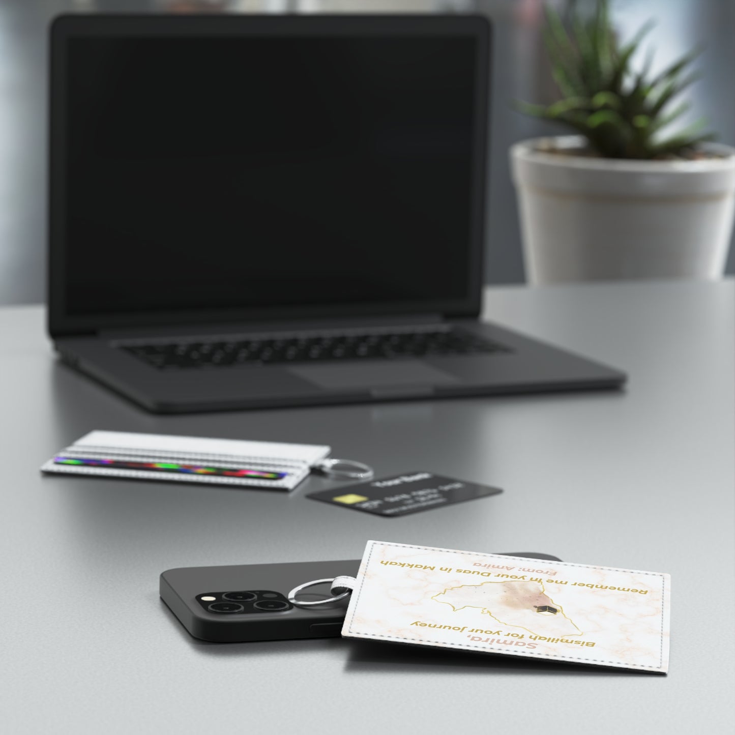 Personalized Umrah Faux Leather Card Holder – Dua Gift with Kaaba & Name
