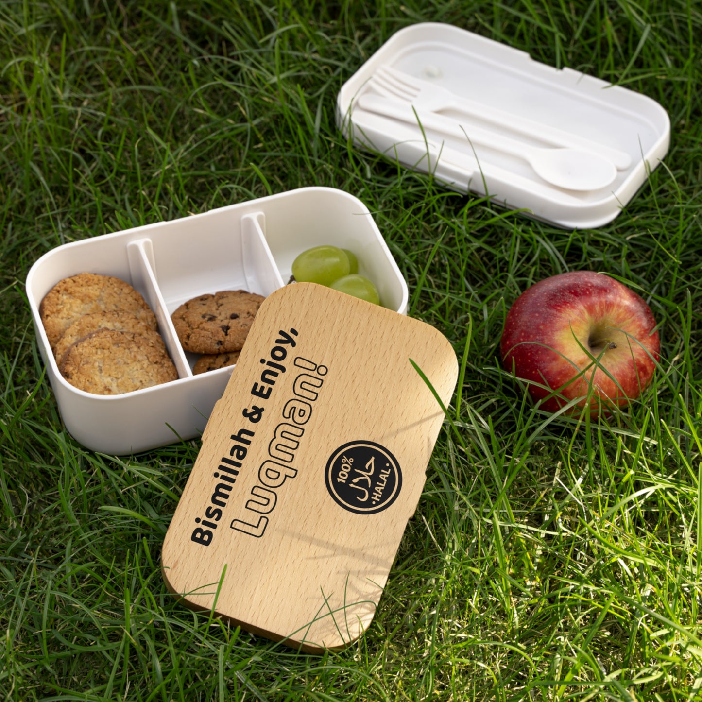 Halal Islamic lunchbox for Muslim kids with “Bismillah & Enjoy” and halal symbol – personalized wooden design