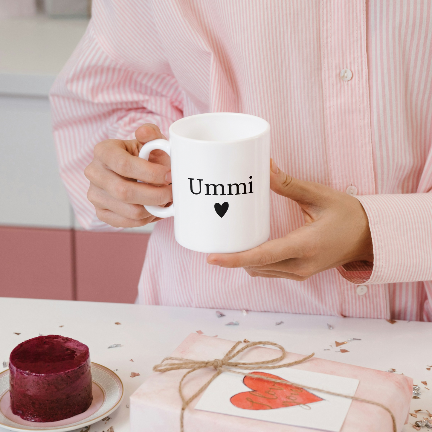 Ummi Mug with Heart – Minimal Islamic Gift for Mom