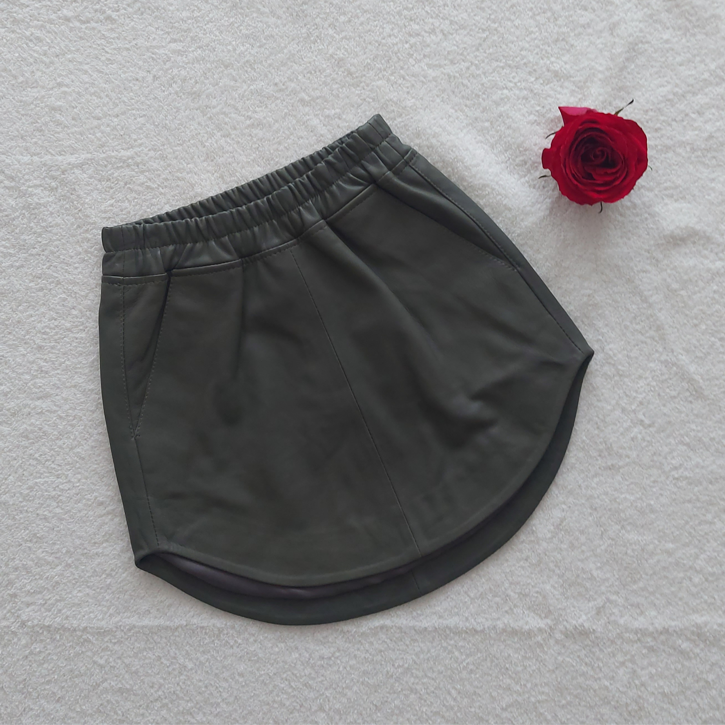 Rok van echt leer (Sample Piece) | Petite Est'y & Ro