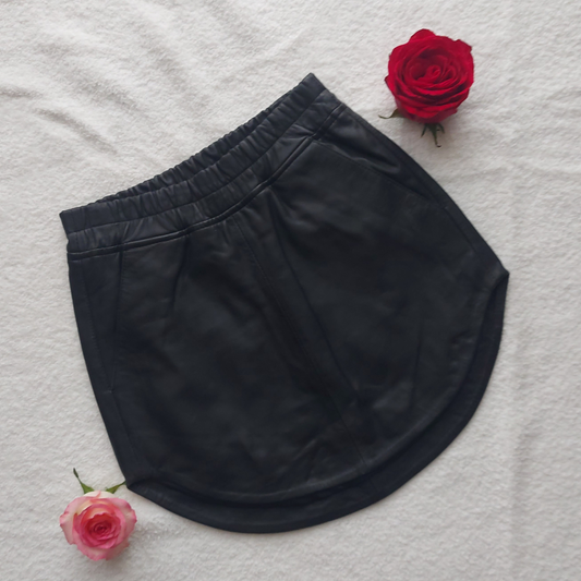 Genuine Leather Skirt (Sample Piece) | Petite Est’y & Ro - Black
